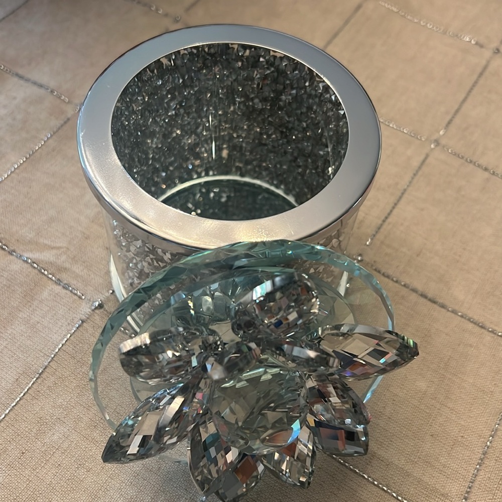 Beautiful Flower Jewerly Holder - Picture 15 of 17